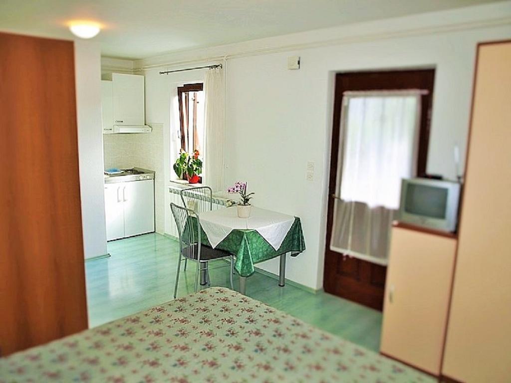 Apartment Koric Ичичи Экстерьер фото